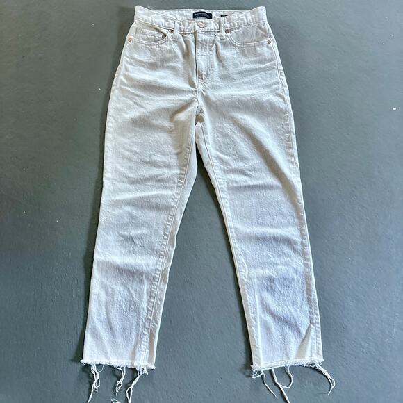 Banana Republic Ecru Cream Raw Hem High Rise Straight Jeans Size 28 - Picture 5 of 9
